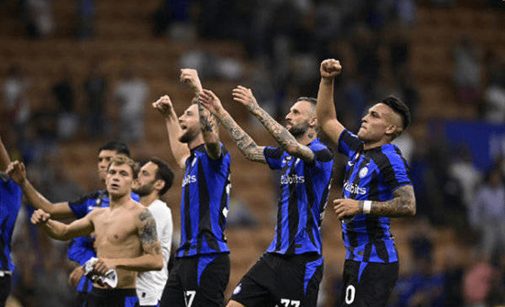 皮扬特克：希望米兰拿意甲冠军；当初在米兰我本可做得更好（皮扬特克：盼米兰称霸意甲；自认当年在米兰还能踢得更好）