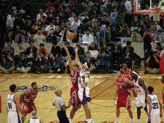 利物浦确认不放走萨拉赫，他将继续留在球队，尽管表现不佳。（利物浦确认萨拉赫继续留队，表现低迷不影响去留）