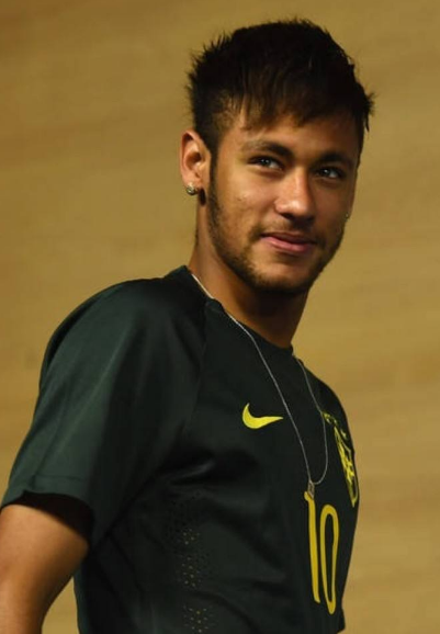 奇才新阵容组合引发热议（奇才全新阵容配置掀起热议）