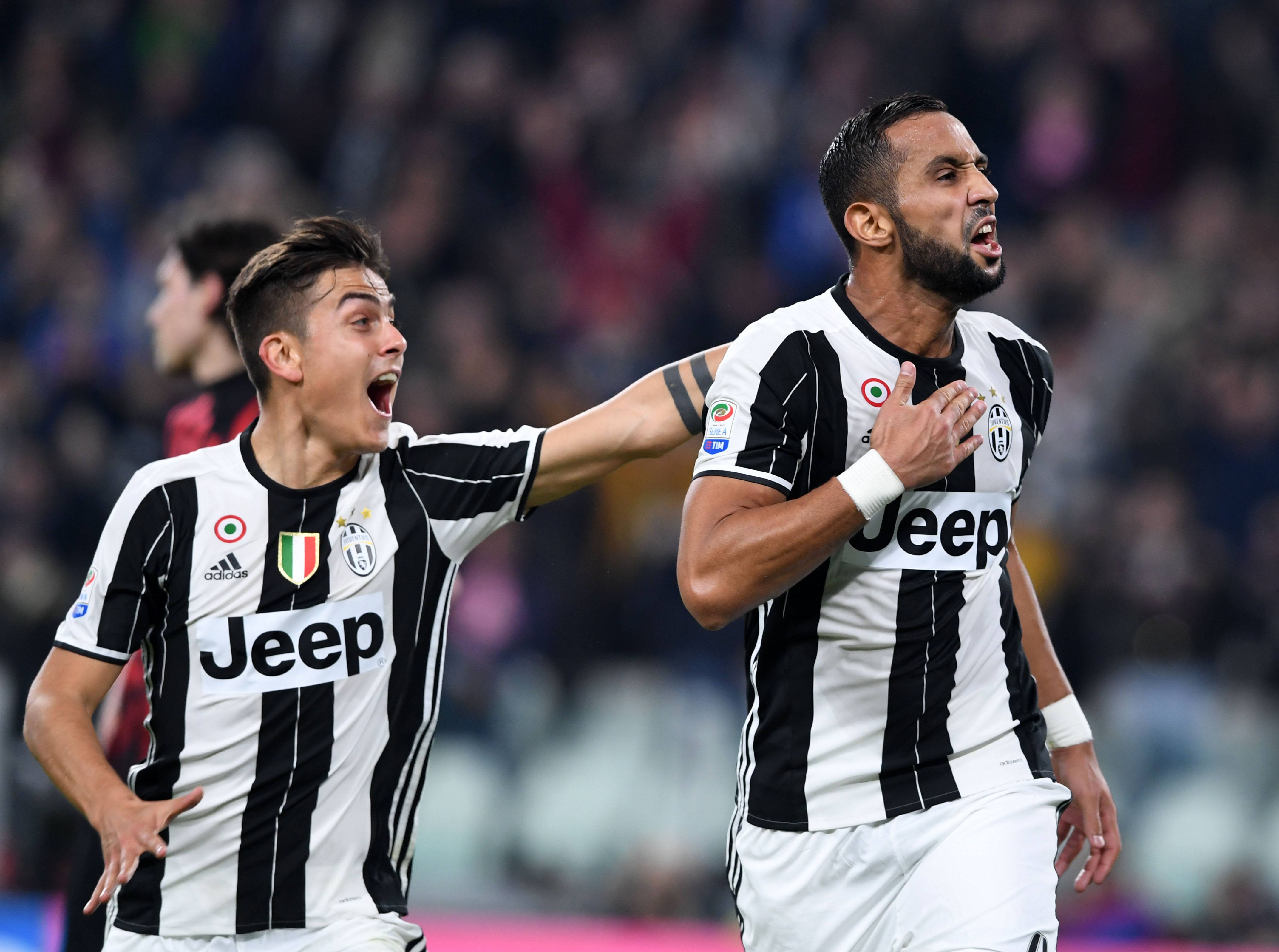 泽林斯基：我的进球有些幸运，这场地根本没法踢球，腿都痛了（泽林斯基：进球有点运气，这场地太差根本踢不了，腿都疼）