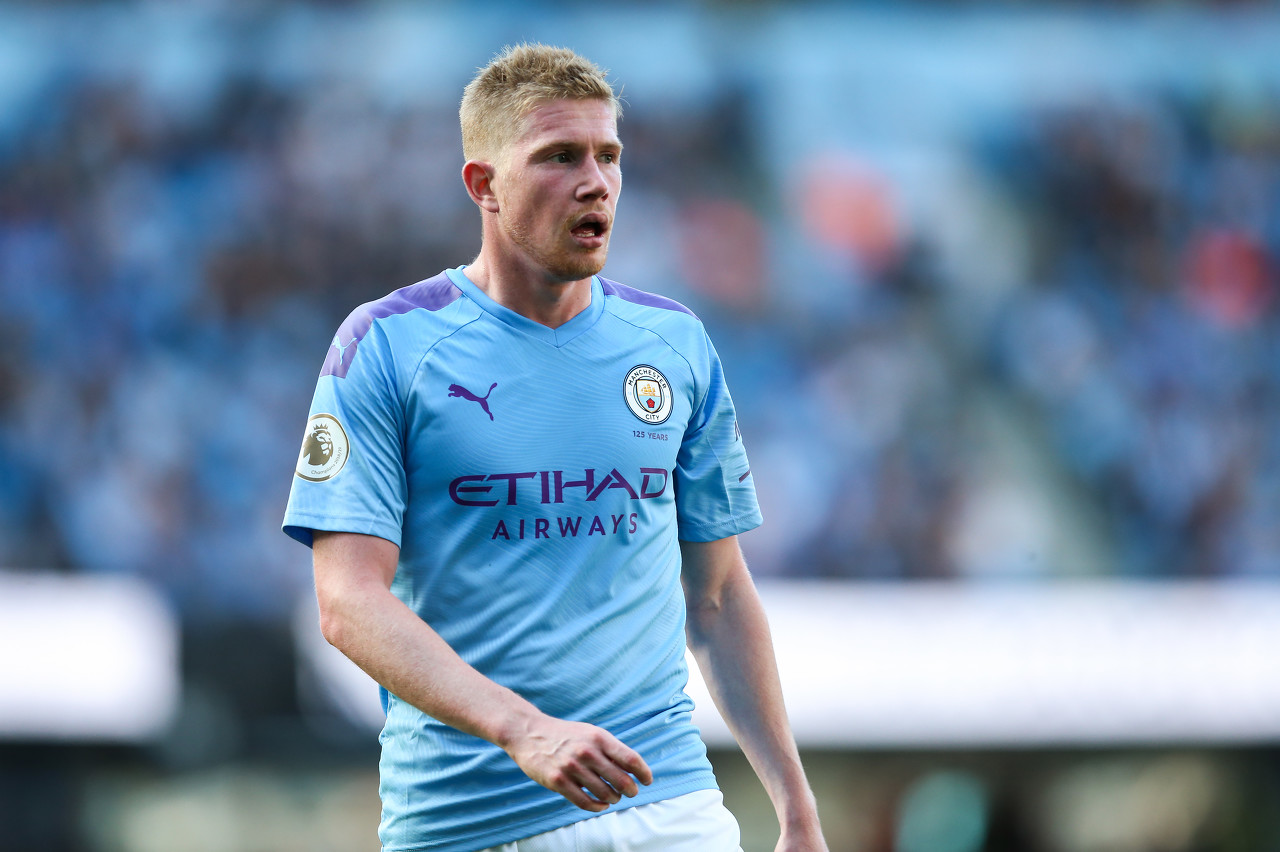 有争议，鲁本-内维斯、马赫雷斯等对C罗的绝杀点球予以嘲讽（C罗绝杀点球引发争议，鲁本-内维斯、马赫雷斯等人公开嘲讽）