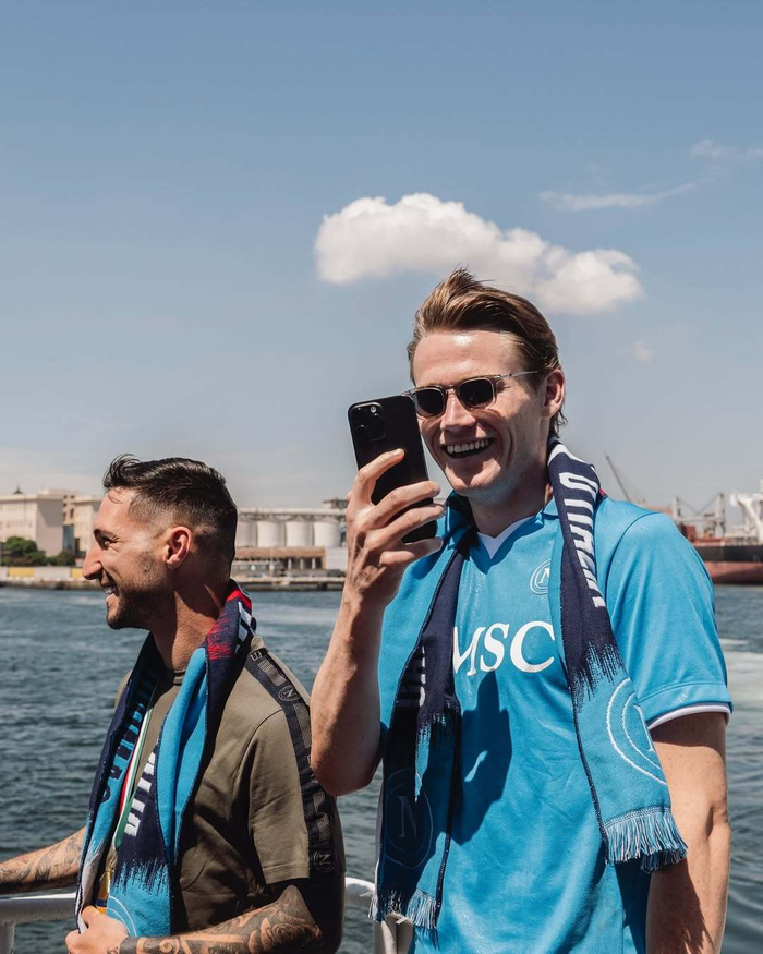 最强皇马呼之欲出！内部空前团结+全员护驾阿隆索 3场虐菜战找信心（皇马最强版在路上！全队空前团结力挺阿隆索，三场轻取对手找回信心）