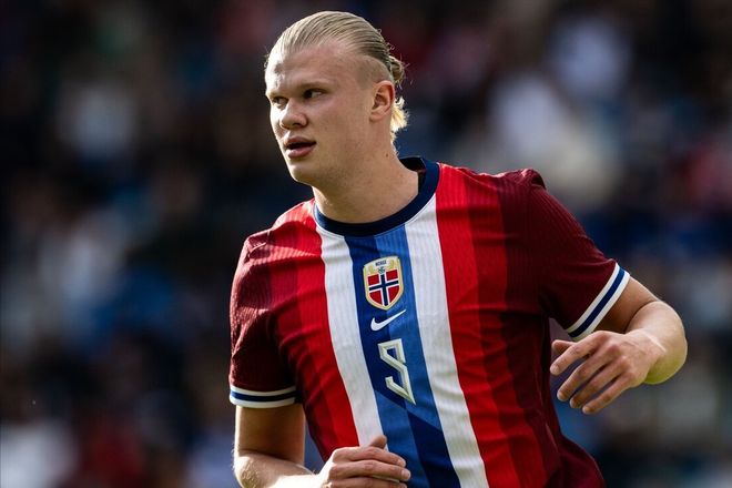 埃梅里：主场战胜阿森纳真的很开心，英超是本赛季首要目标（埃梅里：主场力克阿森纳心情大好，本赛季重心在英超）