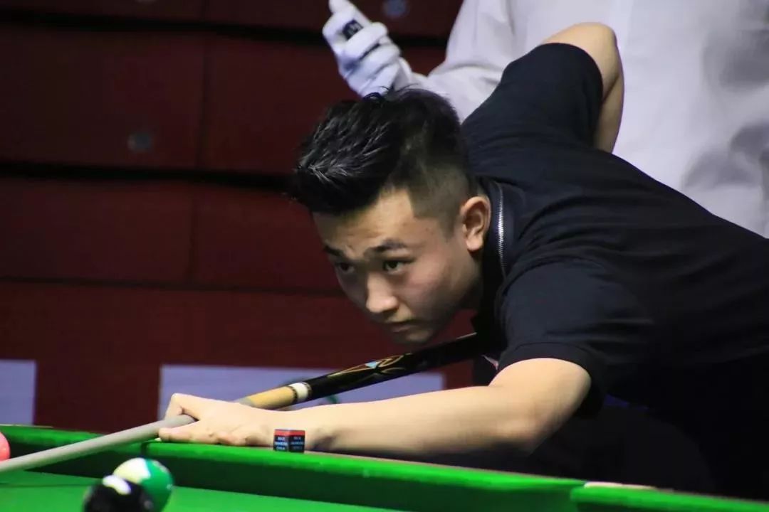 次次坚决的 次次坚决的